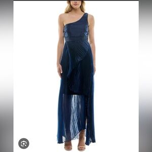 Taylor Pleated Organza Gown Navy
